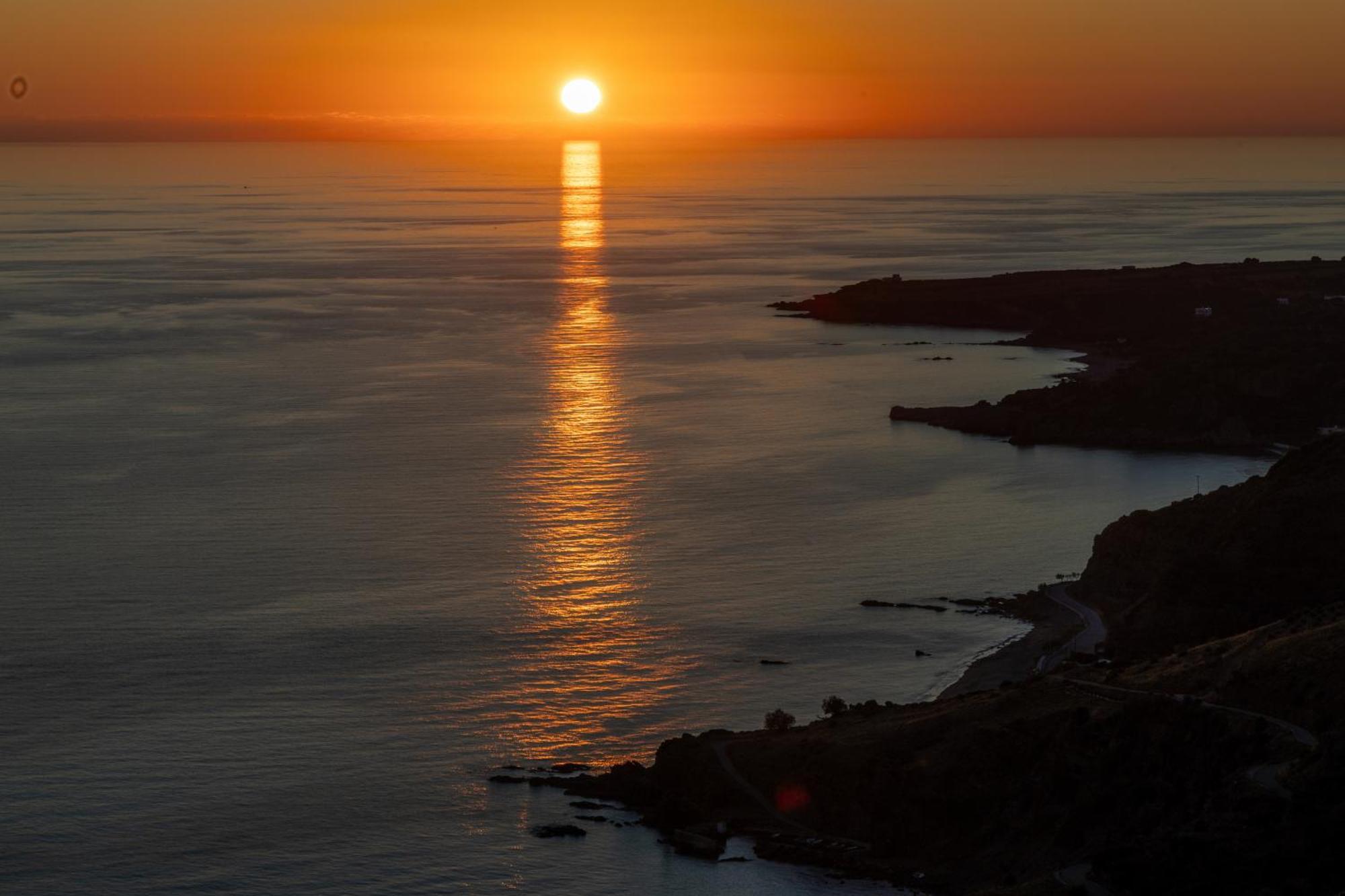 Akrotiri Panorama- Luxury Rental Apartments With Sea View Rodakino Exterior foto